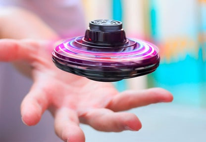 لعبة الدوارة الطائرة LED - كرة عائمة ممتعة وتفاعلية للأطفال والكبار